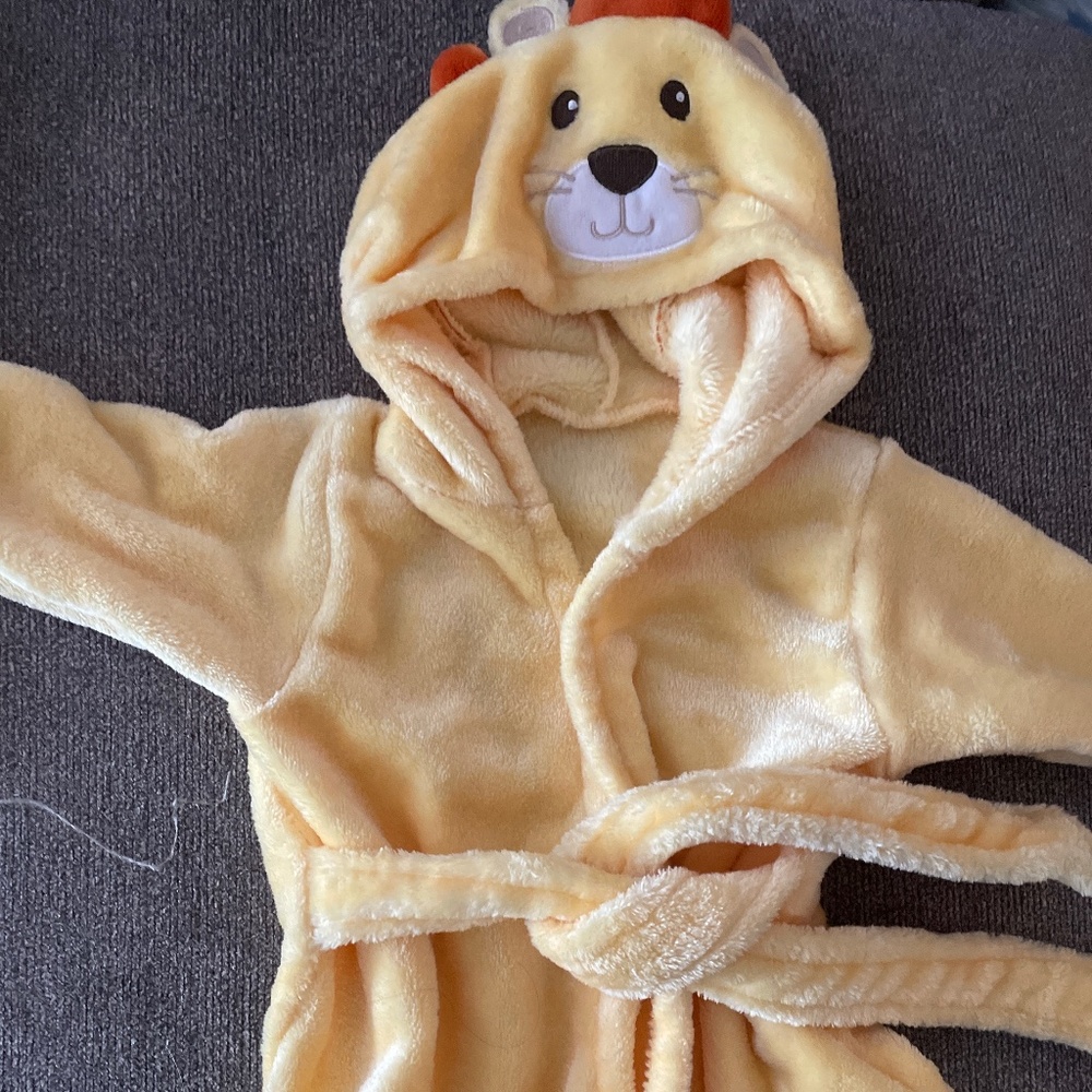 Baby robe